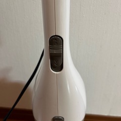 ⑩掃除機　ハンディータイプの画像