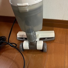 ⑩掃除機　ハンディータイプの画像