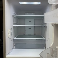 #21 おすすめ3ドア!! HITACHI  2018年 265L R-27HV(T) 右開き ノンフロン冷凍冷蔵庫の画像