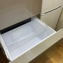 #21 おすすめ3ドア!! HITACHI  2018年 265L R-27HV(T) 右開き ノンフロン冷凍冷蔵庫の画像