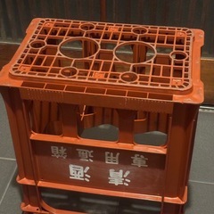 一升瓶ケース　踏み台 　　の画像