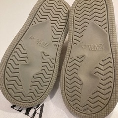 ZARA★キッズ★スニーカー★15.6㎝の画像