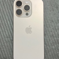 【美品】iPhone 16pro 256GB デザートチタニウムの画像