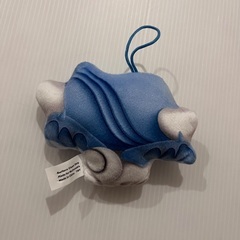 【海外限定　マクドナルド】シナモロール x 遊戯王 ブルーアイズドラゴン 中島健人さん愛用の画像