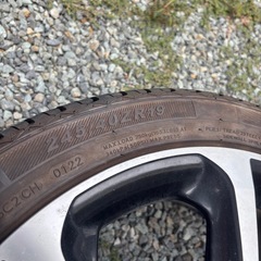 
245/40ZR19 バリ溝 タイヤホイール ノーマルタイヤ 4本セットの画像