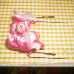 花　髪飾り？の画像