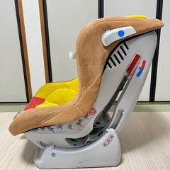西松屋 くまのプーさん チャイルドシートの画像