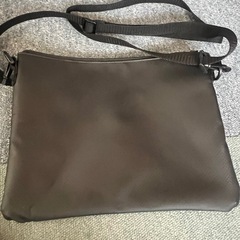 ショルダーバッグの画像