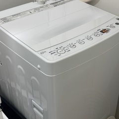 洗濯機、電子レンジ、冷蔵庫の画像
