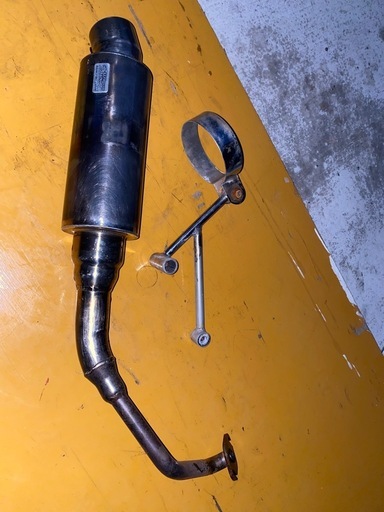 ウィルズウィン製マフラーAF62.68にて使用