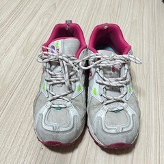 New Balance ニューバランス スニーカー 24.5cmの画像
