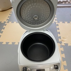 炊飯器5,5合の画像