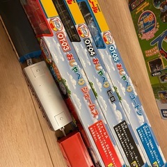 トーマス　プラレール3体プラスおまけの画像