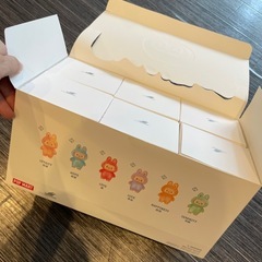 新品本物ラブブ　Labubu  big into energy の画像