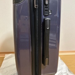難ありスーツケース の画像