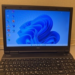 ノートパソコン　15．6インチ NEC ブラックの画像