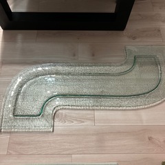 ガラスの大皿の画像