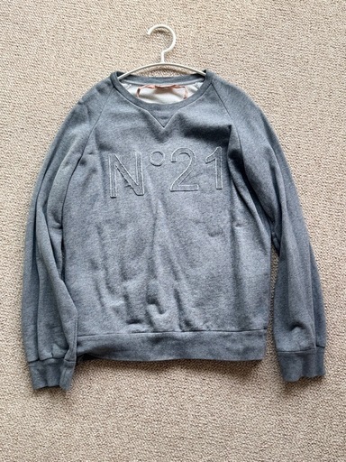 N°21 ヌメロヴェントゥーノグレー トレーナー