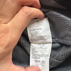 Under Armour ブラック ウィンドブレーカー S/Mの画像