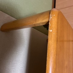 折りたたみテーブルの画像