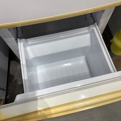 配送可【シャープ】137L ファン式冷蔵庫 ※上段下段共にトレー欠品★2014年製 クリーニング済/6ヶ月保証付き 【管理番号11310】桒の画像