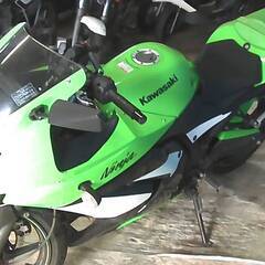 KAWASAKI ニンジャ250R 黒/緑 エンジン始動動画 自賠責保険で乗れます 半額配送キャンペーン 現状渡し諸経費￥0- 横浜 P-Yardの画像