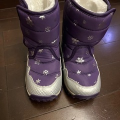 ブーツ　19〜20㌢の画像