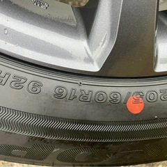横浜市　90ノア改良型純正　16インチアルミ、タイヤ、キャップ、ナットフルセットの画像