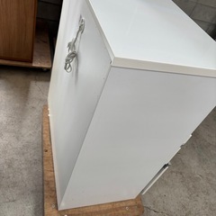 ニトリ　Nポスティア　キッチンカウンター　キッチンボード　食器棚の画像