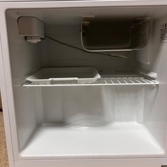 【0円】【ジャンク】Haierワンドア冷蔵庫の画像