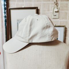 hana hana 15(はなはな いちご) シンプル生成り色コットンのキャップ帽、いかがでしょうか？の画像