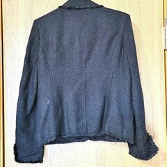 ★レディース　テーラードジャケットの画像