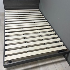 セミダブル
ベットの画像