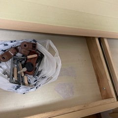 【引取限定】子供用　学習机の画像