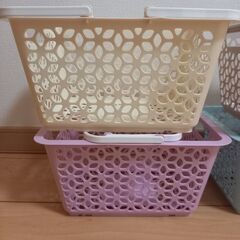 ⚠️値引き対応不可⚠️セリア ミニバスケット6色セットの画像
