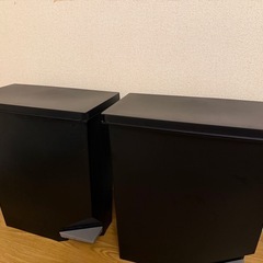 【あげます】ペダル付きゴミ箱　35L ×2個【クリーニング済み】
の画像