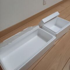 ⚠️0円出品⚠️発泡スチロール 箱2つ(コンパクトサイズ)の画像