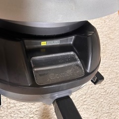combi チャイルドシートの画像