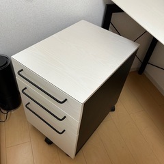 デスクワゴンセット(にとりニトリ)の画像