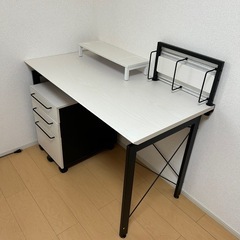 デスクワゴンセット(にとりニトリ)の画像