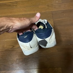 スニーカーの画像