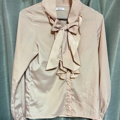 【美品】キレイめデザイン　レディースアパレル長袖　4着セットの画像