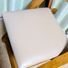 問題なく使える折りたたみイス　0円　差し上げます！　天然木　折り畳みいす　椅子　その2の画像