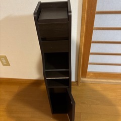 トイレットペーパー入れの画像
