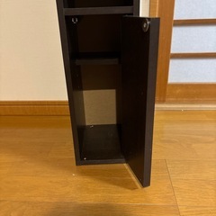 トイレットペーパー入れの画像