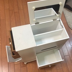 多機能コスメワゴン/ミニドレッサー (白) キャスター付きで移動楽々！の画像