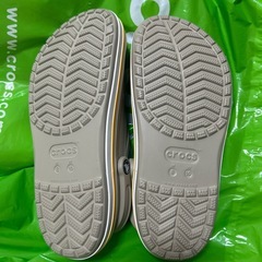 新品未使用のcrocs26cmクロッグサンダル　  の画像