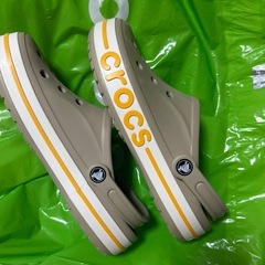 新品未使用のcrocs26cmクロッグサンダル　  の画像