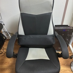 ゲーミングチェアの画像