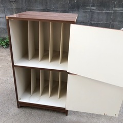 昭和レトロ❣️ヴィンテージ 木製レコード収納キャビネット 100枚以上収納可能！ 47cm×40cm×高さ82cmの画像